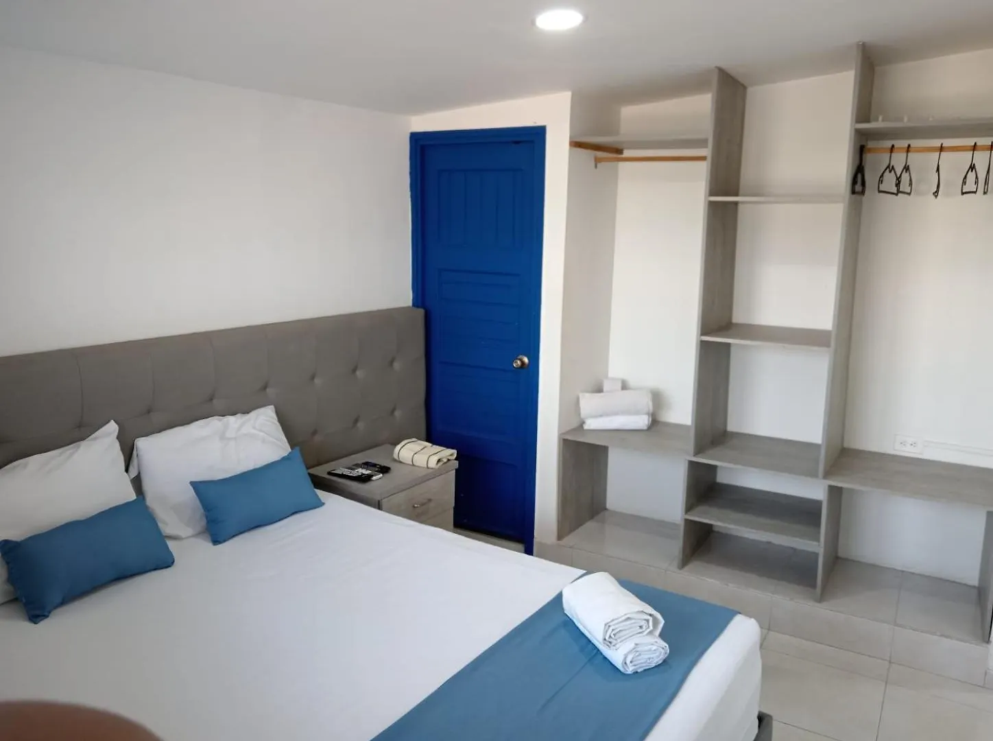 Cozzy Studio Inside Walled City & Historic Center Cartagena Apartment